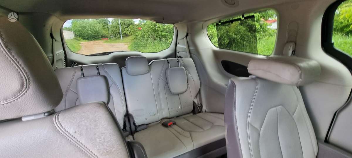 Chrysler Pacifica, 3.6 l., Минивэн