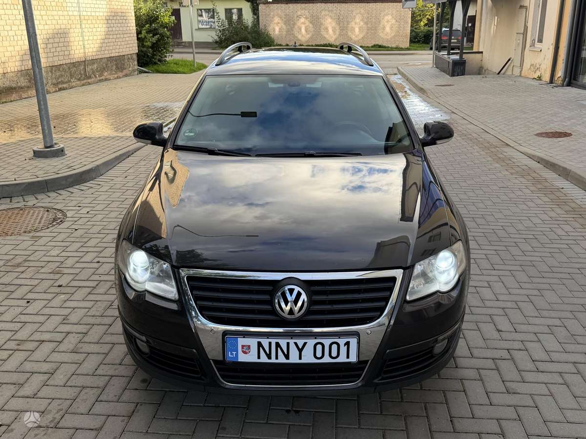 Volkswagen Passat - 2