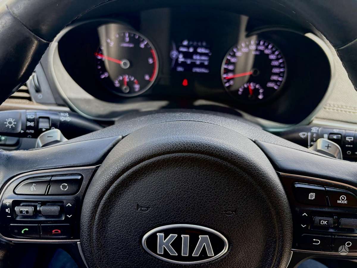 Kia Optima, 1.7 l., universalas