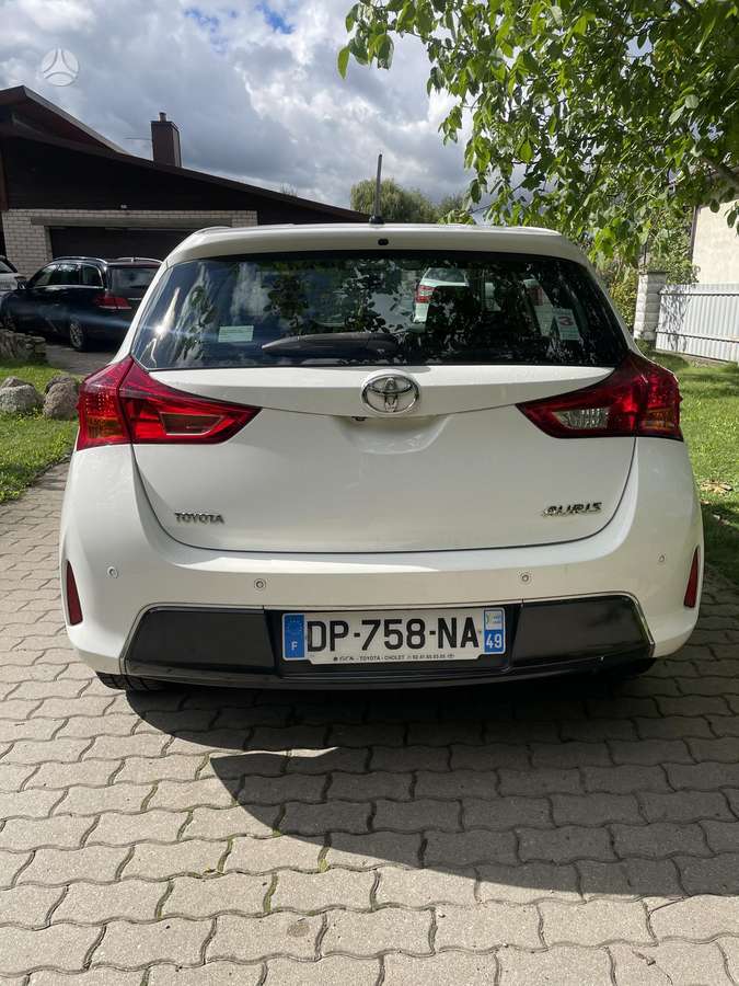 Toyota Auris - 5