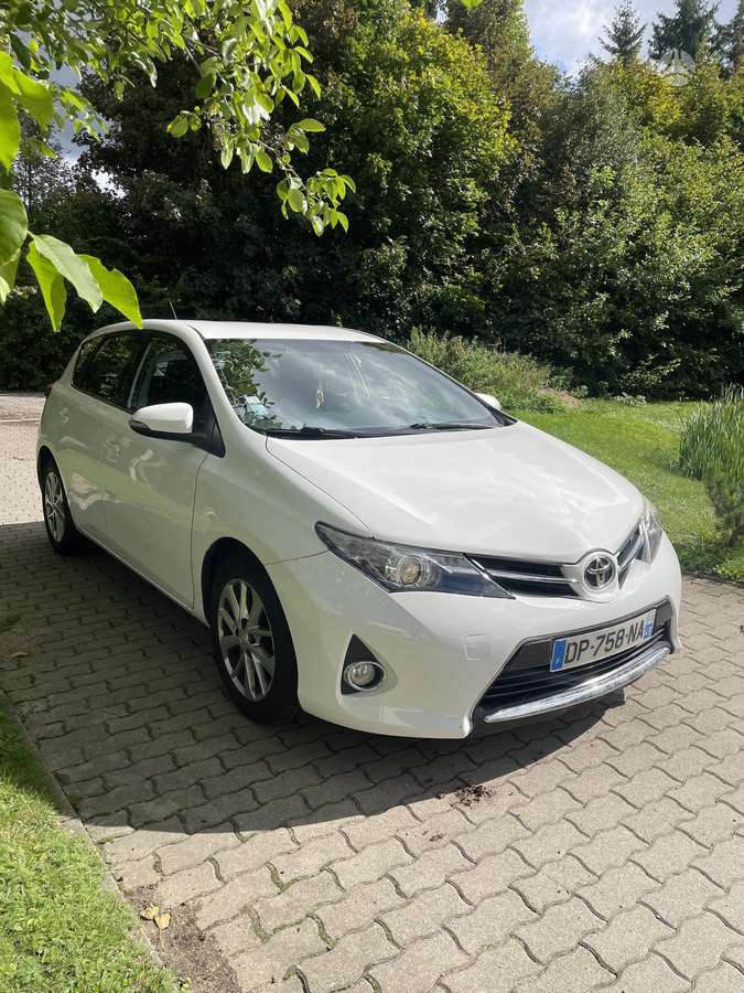 Toyota Auris - 8