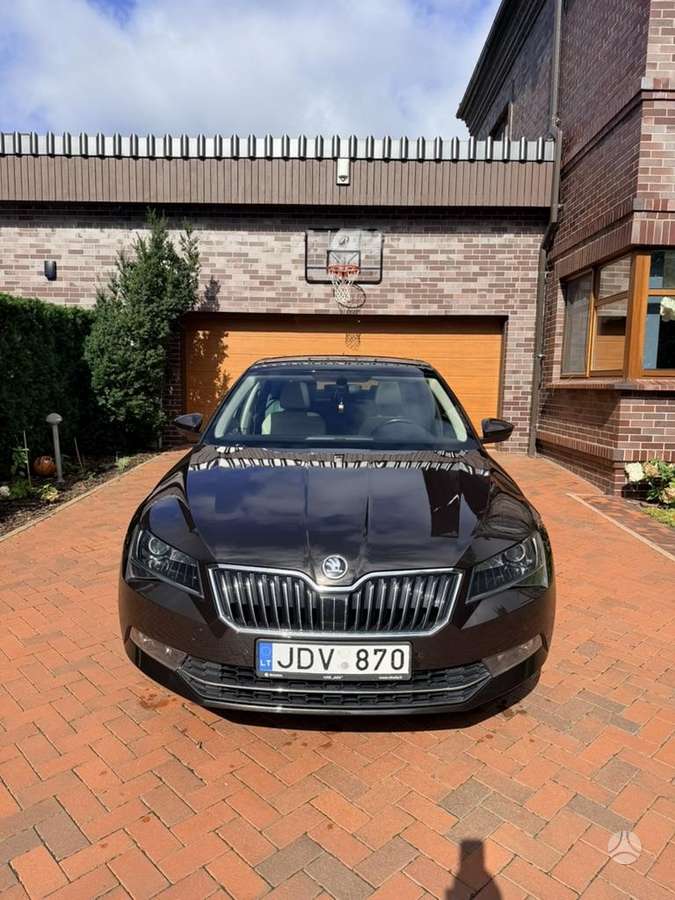 Skoda Superb, 2.0 l., Хэтчбек