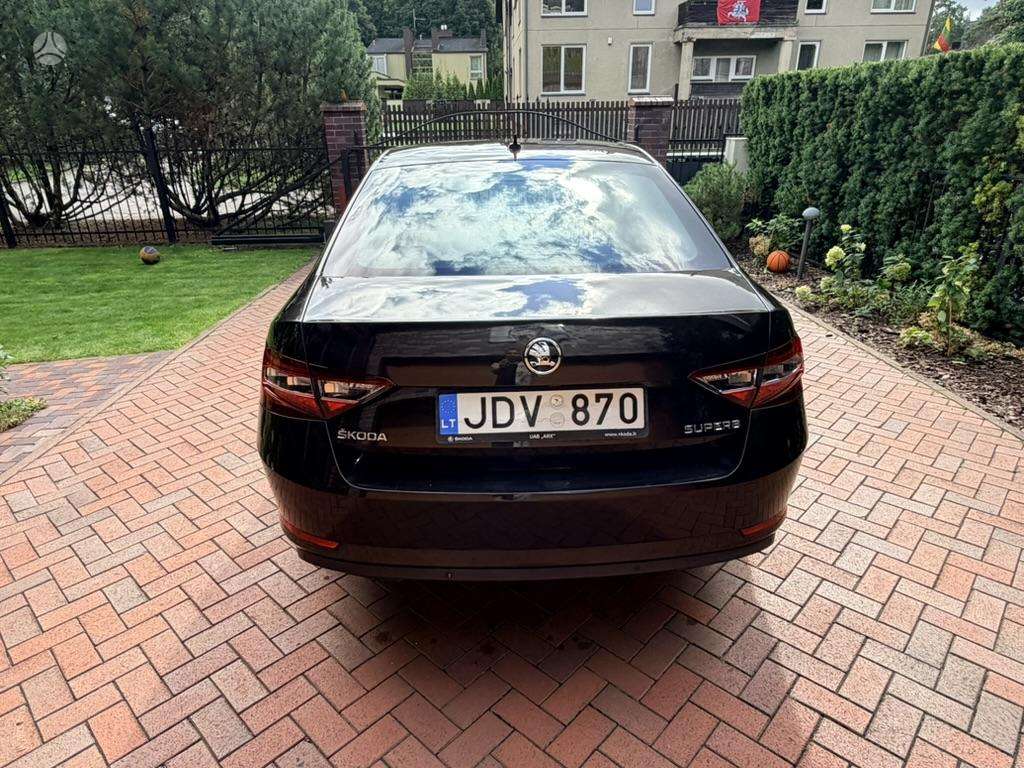 Skoda Superb, 2.0 l., Хэтчбек