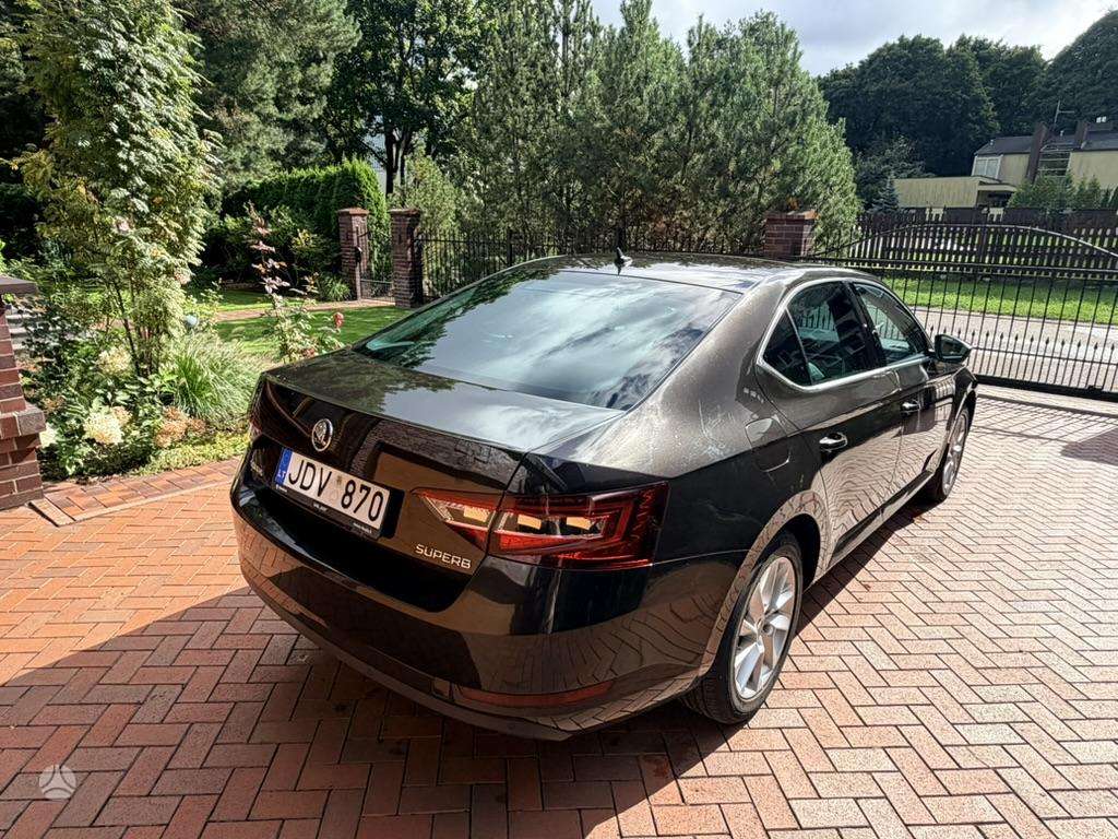 Skoda Superb, 2.0 l., Хэтчбек