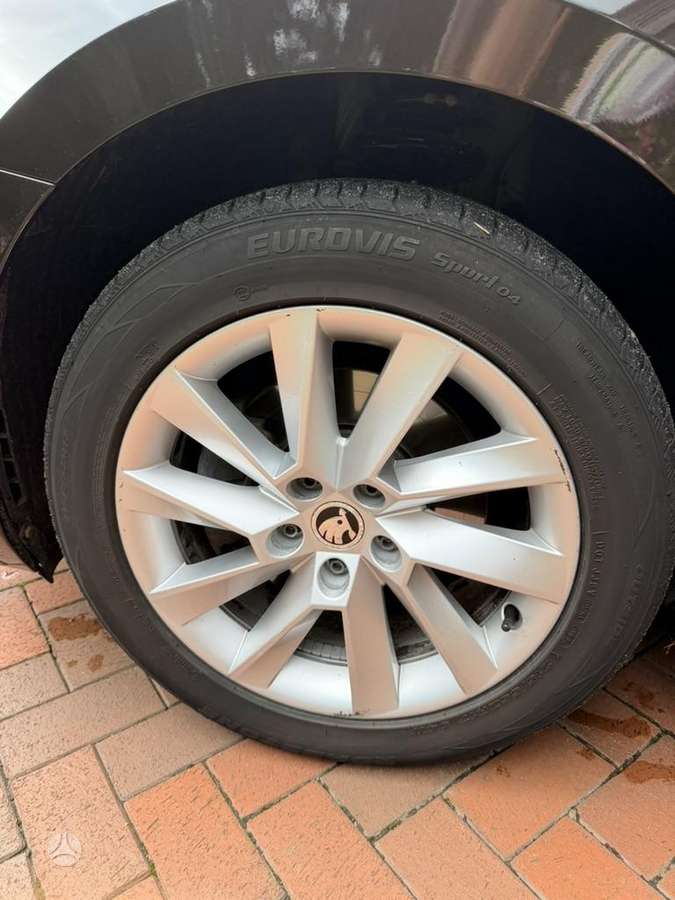 Skoda Superb, 2.0 l., hatchback