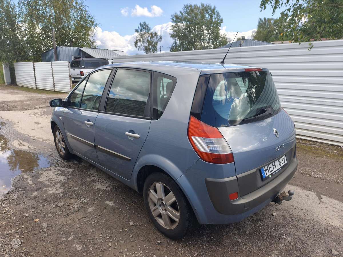 Renault Scenic - 5