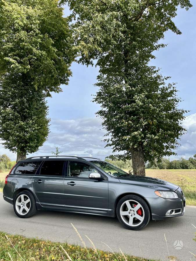 Volvo V70, 2.4 l., Универсал
