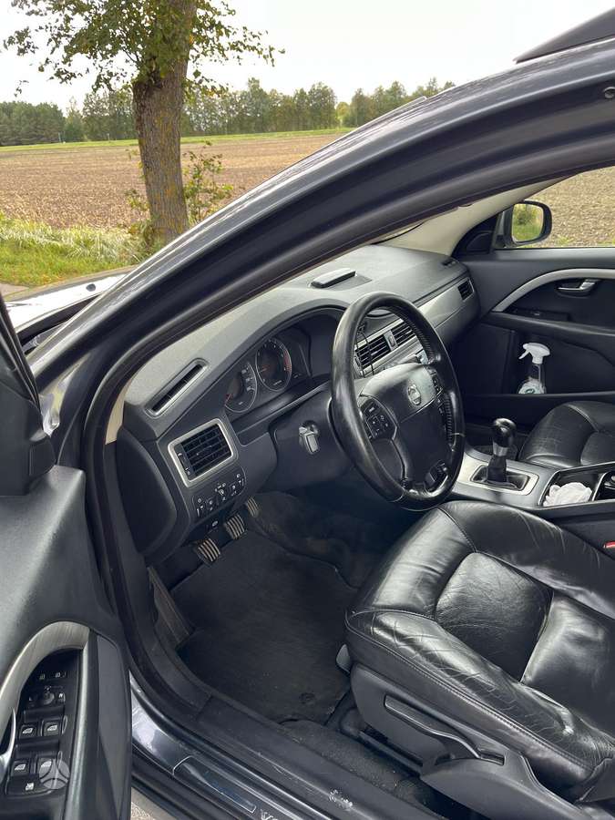 Volvo V70, 2.4 l., Универсал