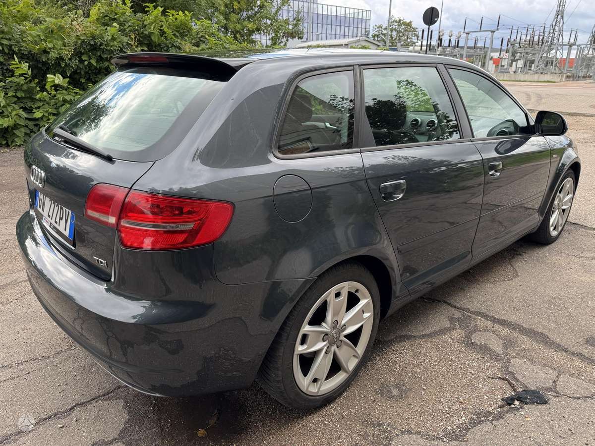 Audi A3, 2.0 l., Хэтчбек