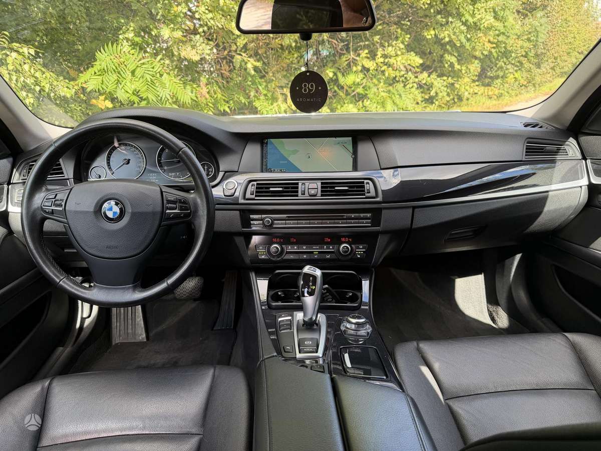 BMW 520, 2.0 l., universalas