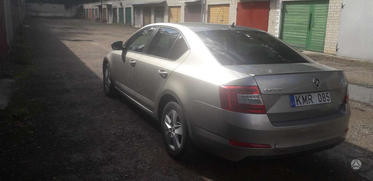 Škoda Octavia - 2