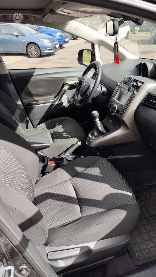 Toyota Verso - 10
