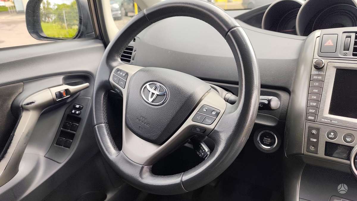 Toyota Verso - 12