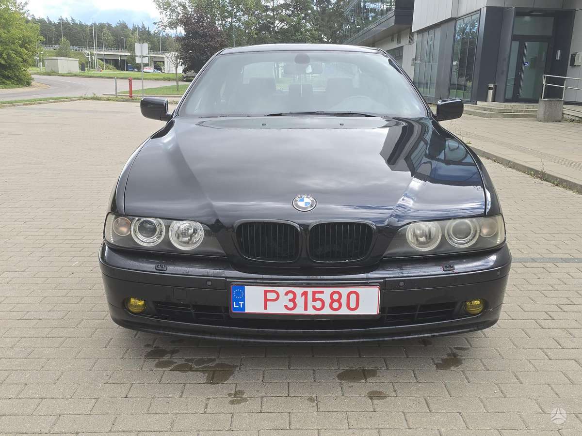 BMW 525, 2.5 l., Седан