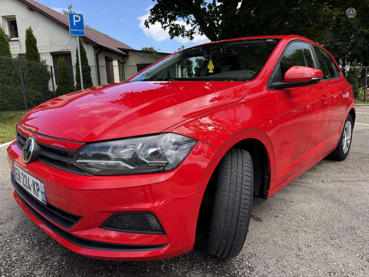 Volkswagen Polo - 1