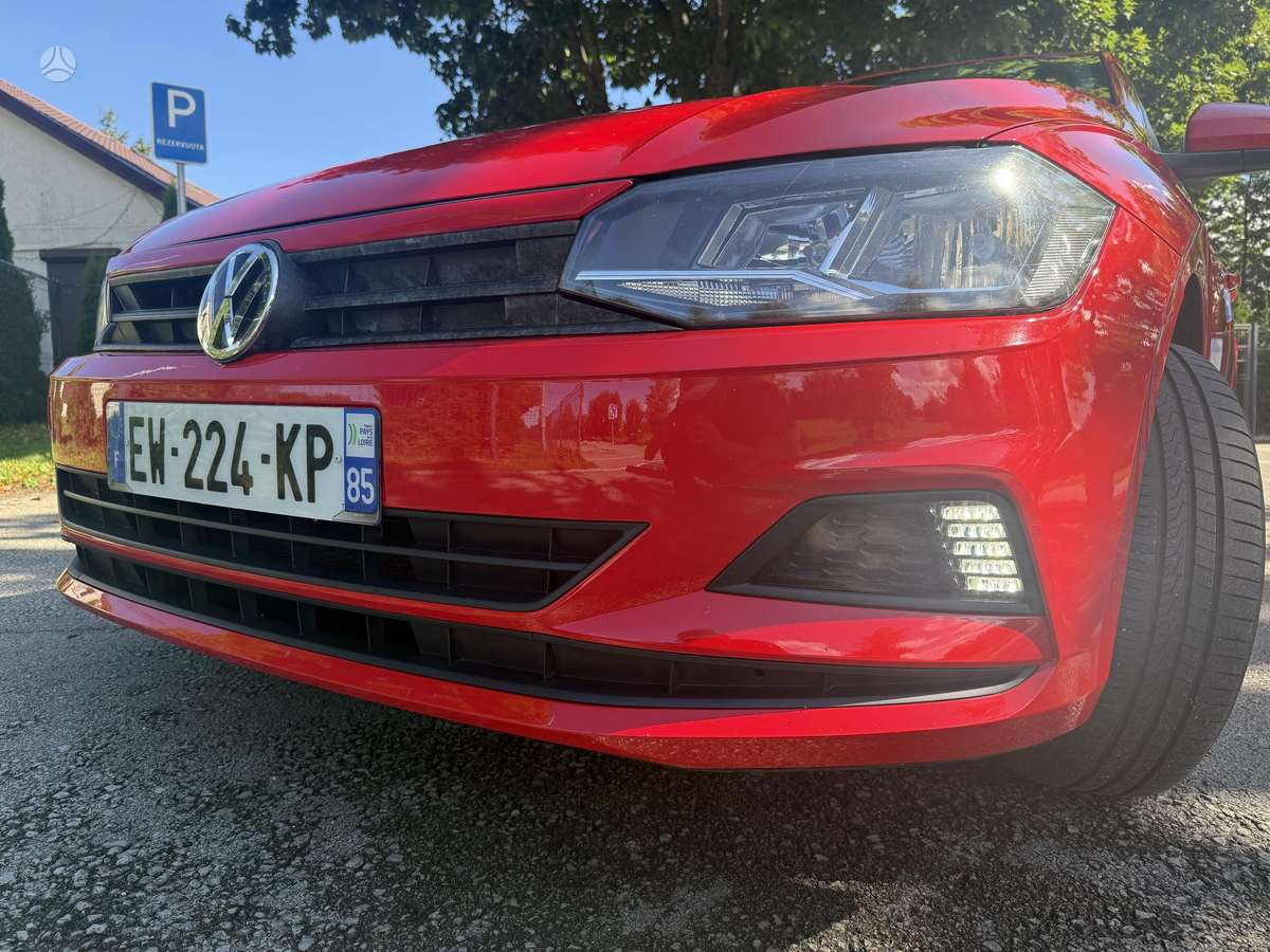 Volkswagen Polo - 8