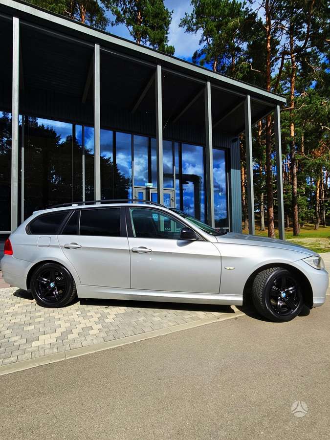 BMW 320, 2.0 l., Универсал