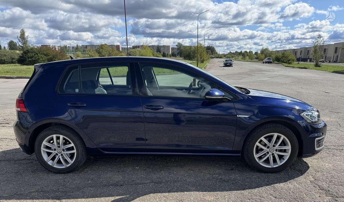 Volkswagen Golf, hatchback