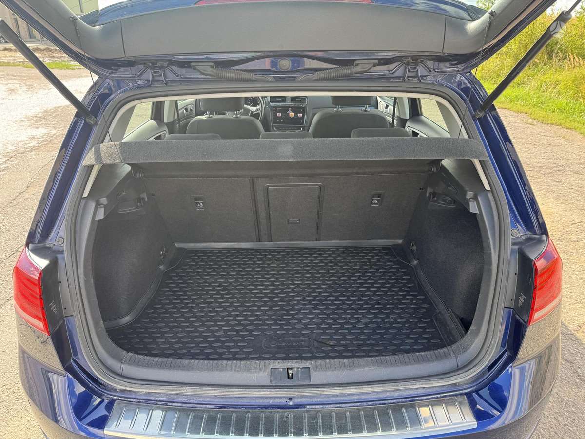 Volkswagen Golf, hatchback