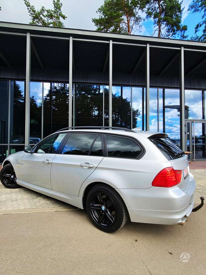 BMW 320, 2.0 l., Универсал