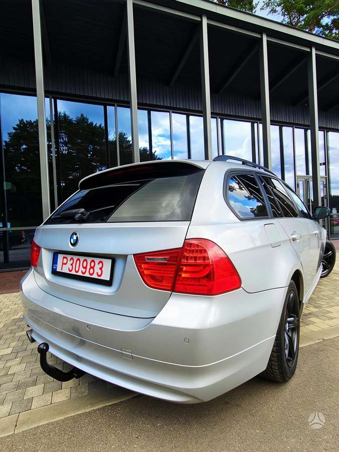 BMW 320, 2.0 l., Универсал