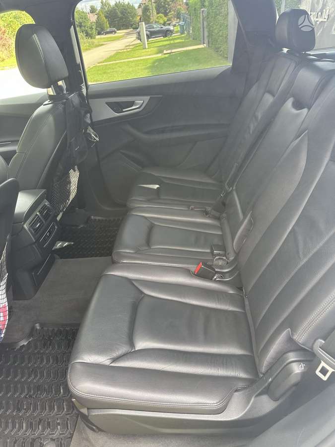 Audi Q7, 3.0 l., Внедорожник / Кроссовер