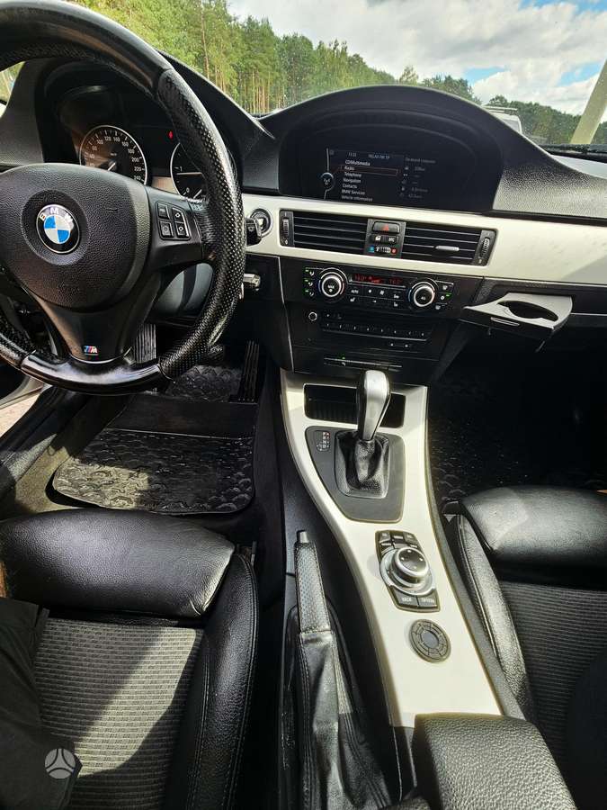 BMW 320, 2.0 l., Универсал