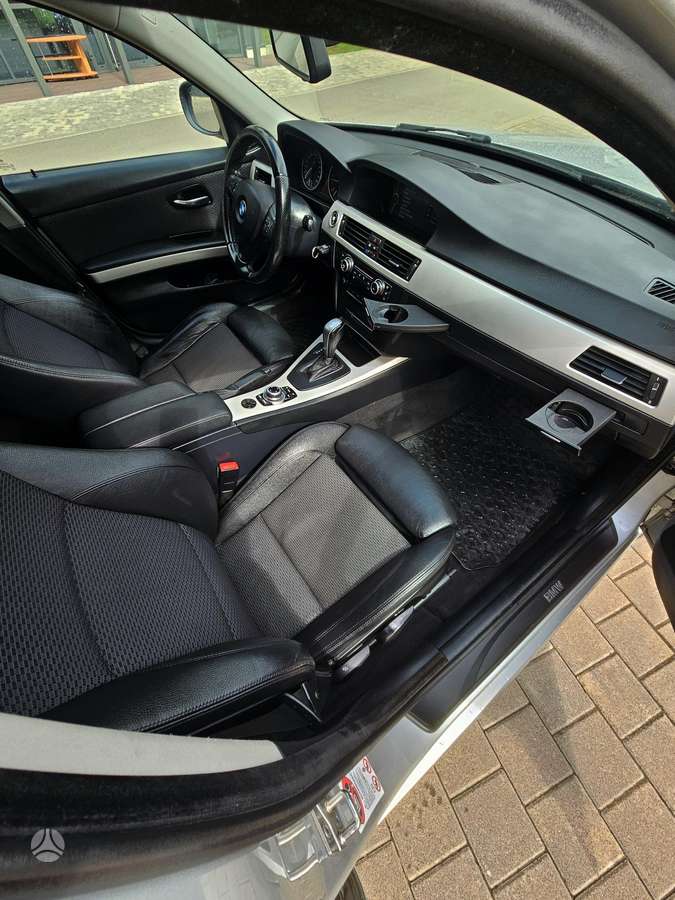 BMW 320, 2.0 l., Универсал
