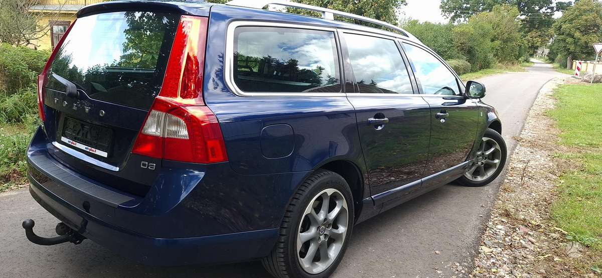 Volvo V70, 2.0 l., Универсал