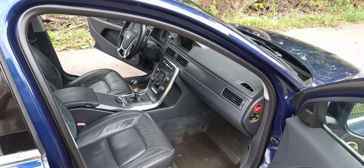 Volvo V70, 2.0 l., Универсал