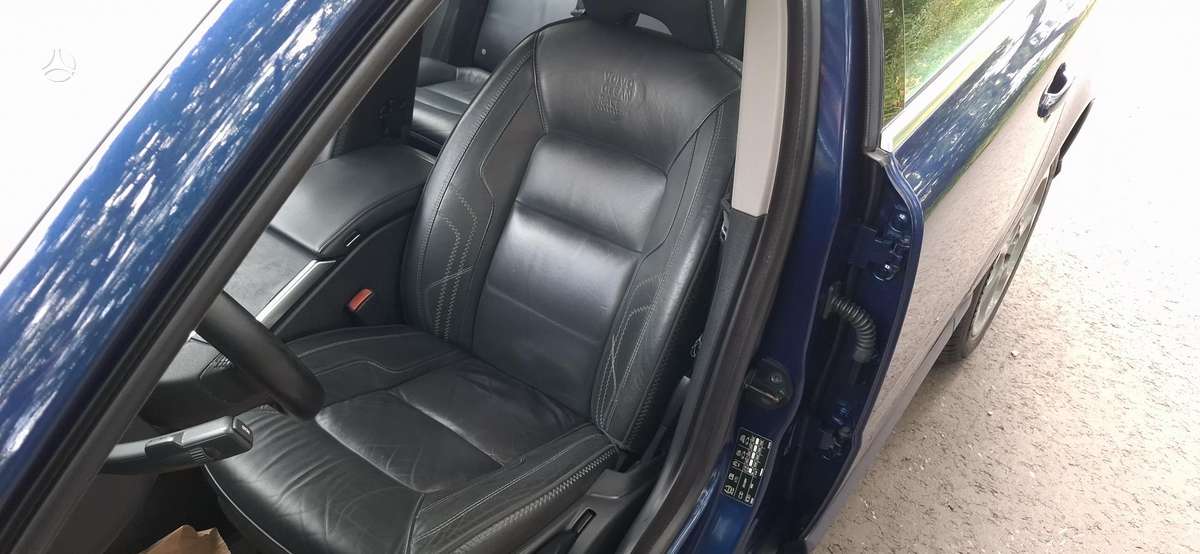 Volvo V70, 2.0 l., Универсал