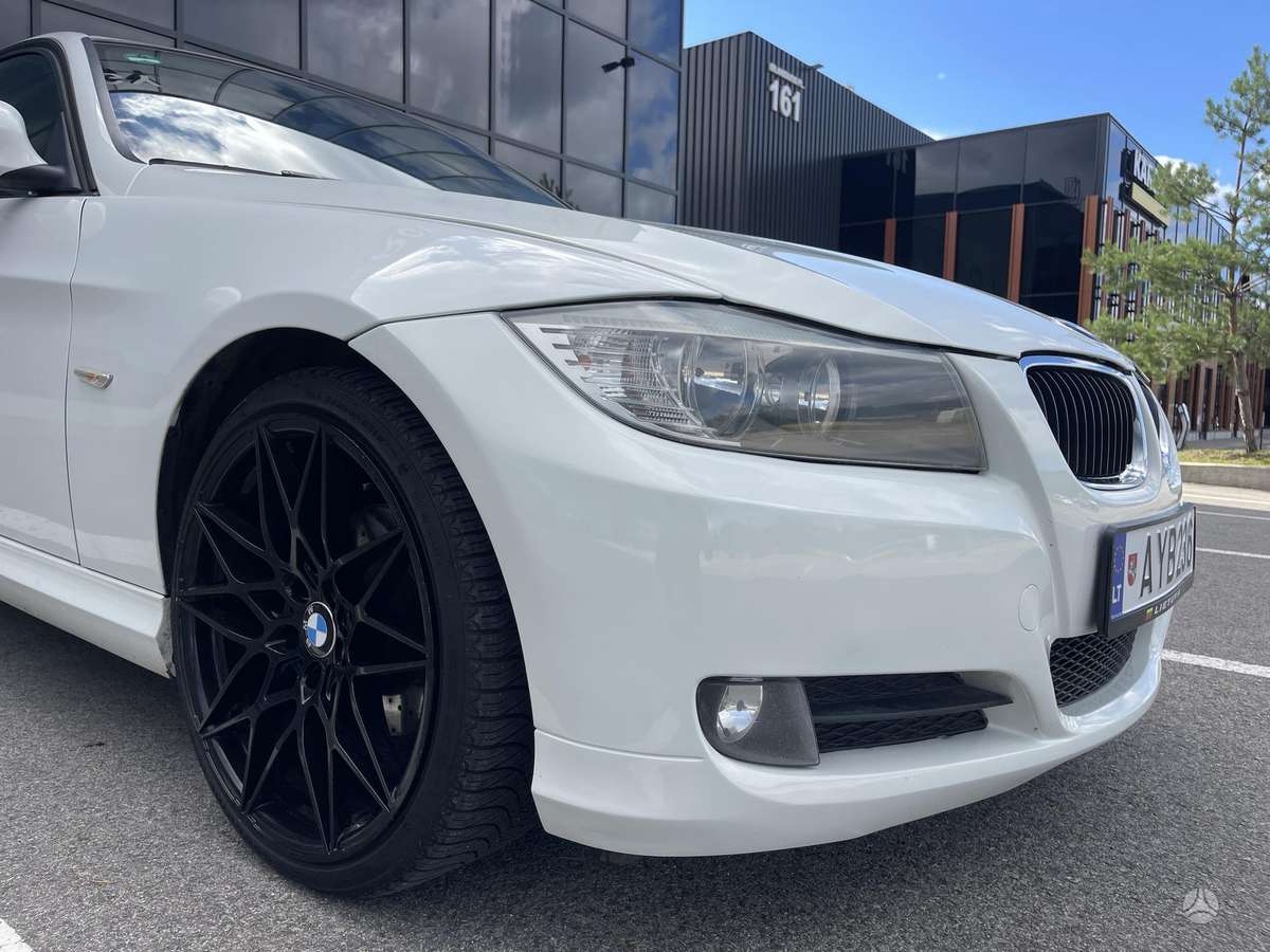 BMW 320, 2.0 l., wagon