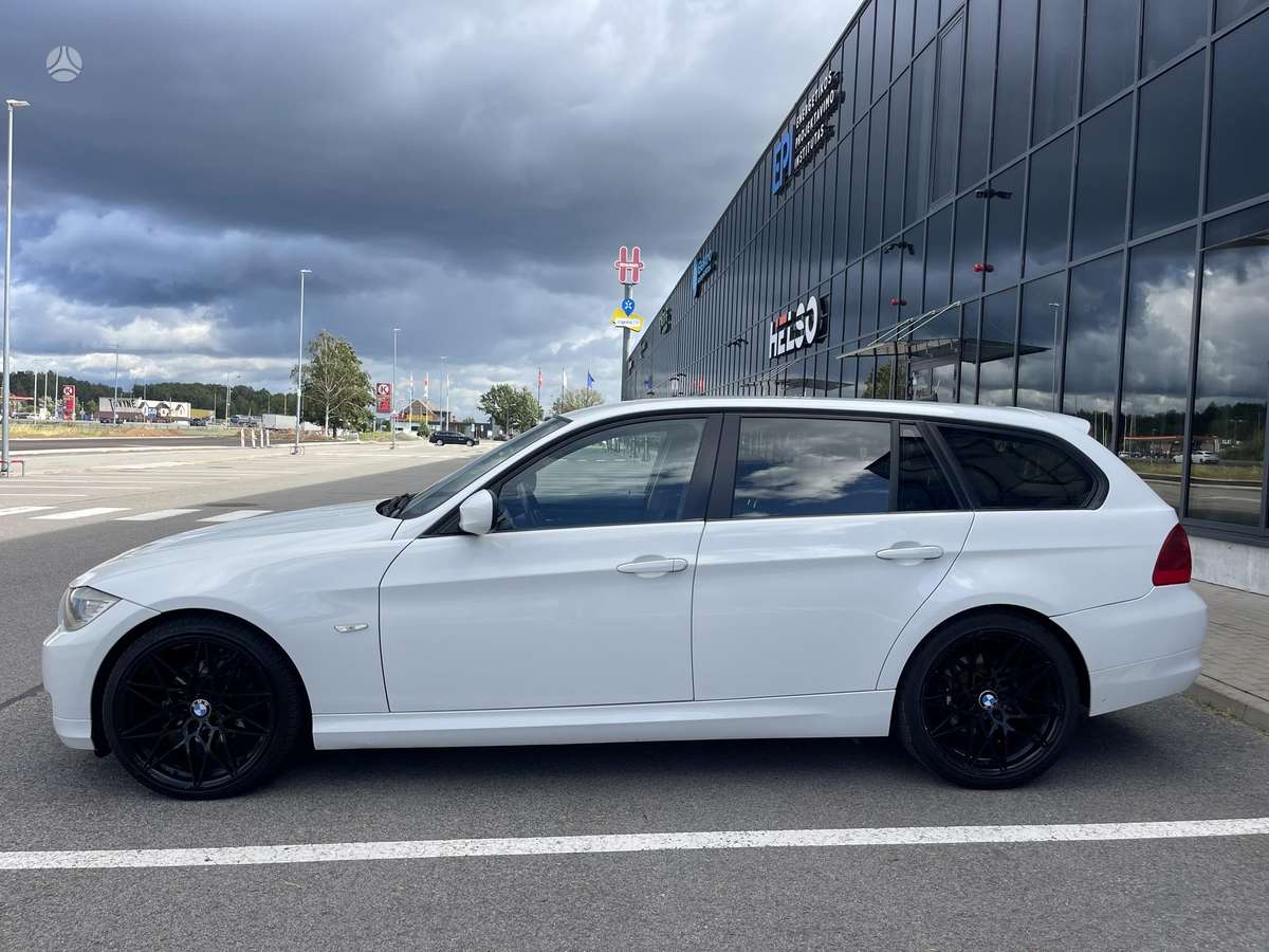 BMW 320, 2.0 l., wagon