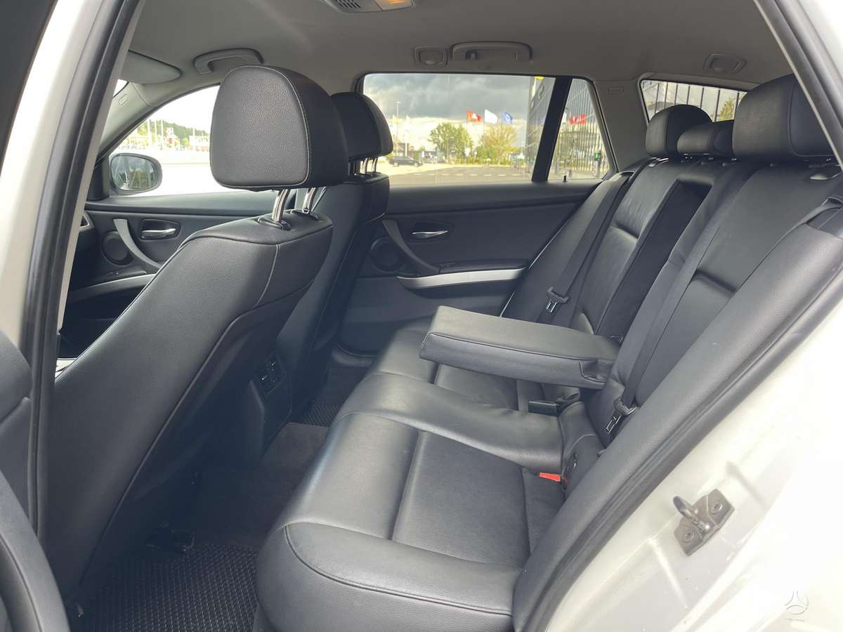 BMW 320, 2.0 l., Универсал
