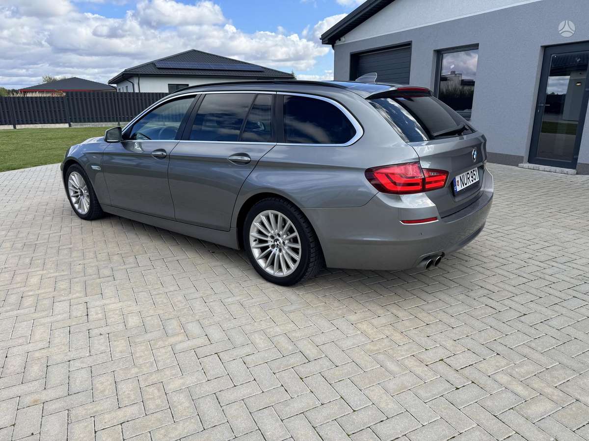 BMW 530, 3.0 l., wagon