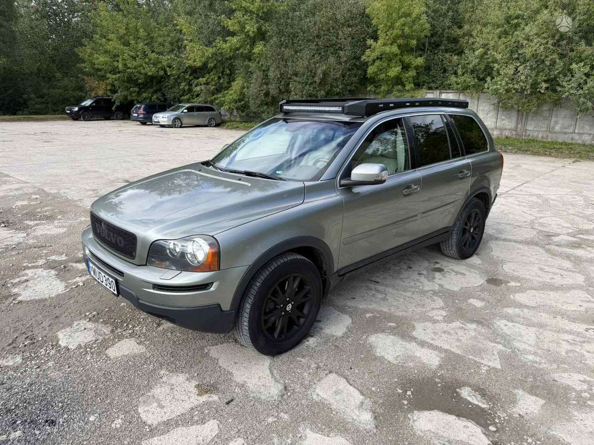 Volvo XC90 - 3