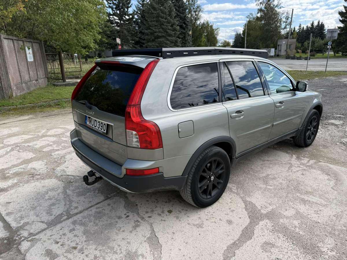 Volvo XC90 - 5