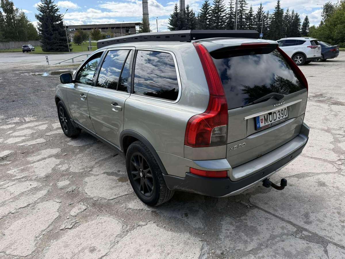 Volvo XC90 - 6