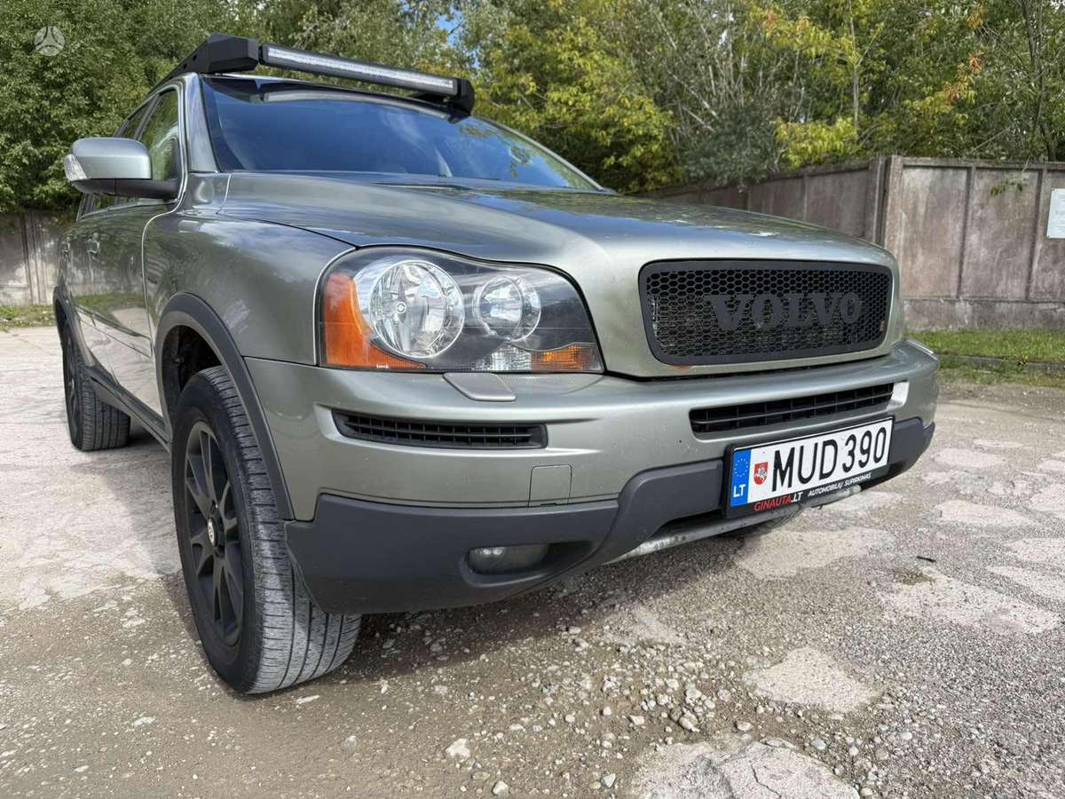 Volvo XC90 - 8