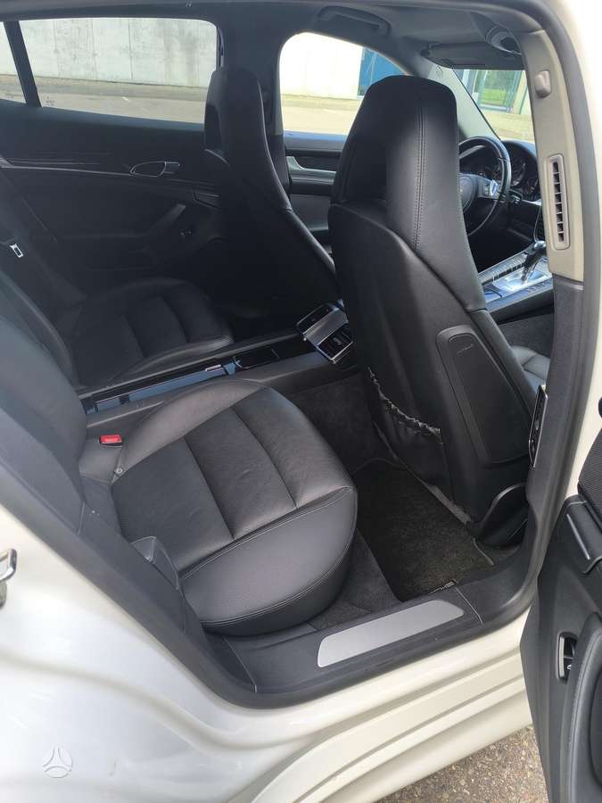 Porsche Panamera, 3.6 l., Хэтчбек