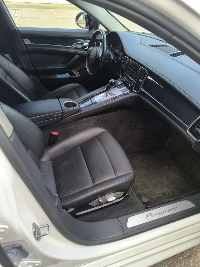 Porsche Panamera, 3.6 l., hatchback