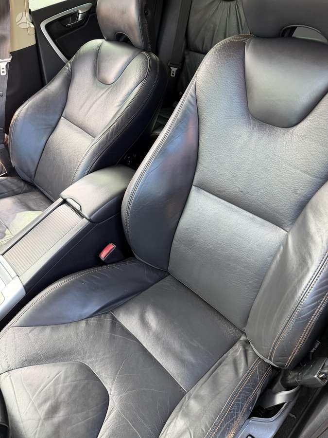 Volvo XC60 - 9