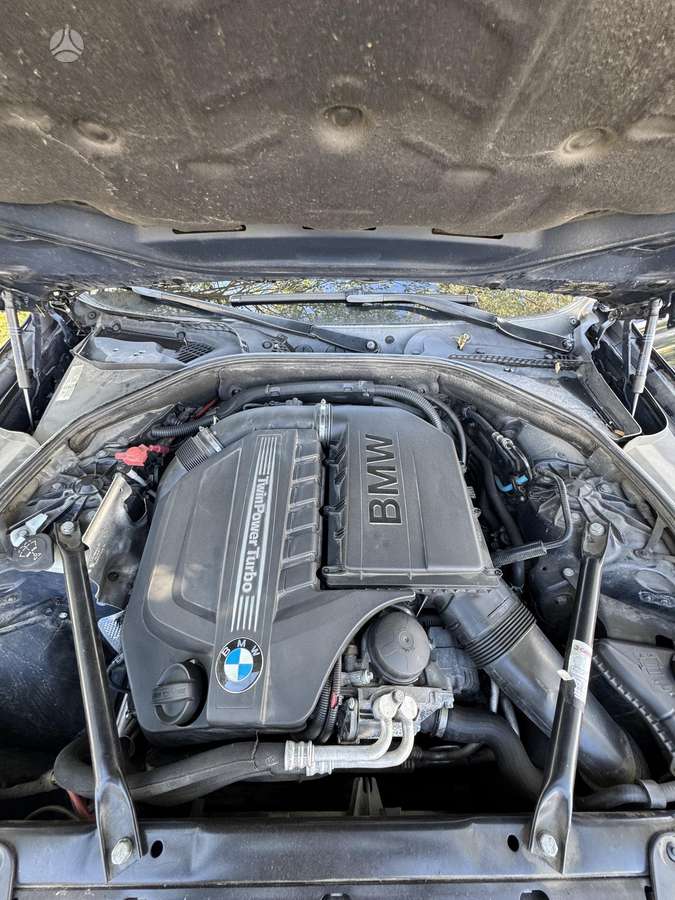 BMW 535, 3.0 l., Седан