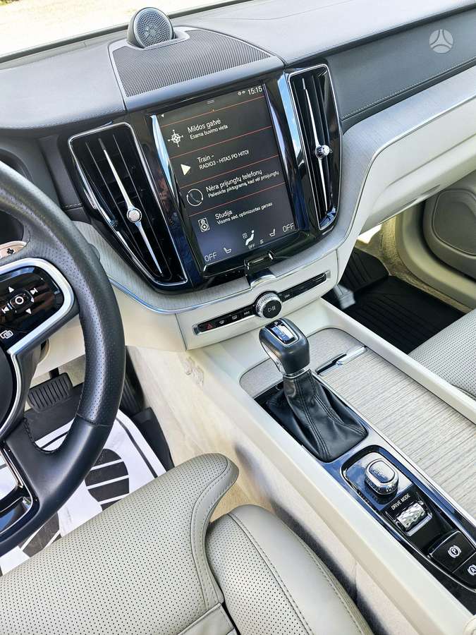 Volvo XC60 - 5