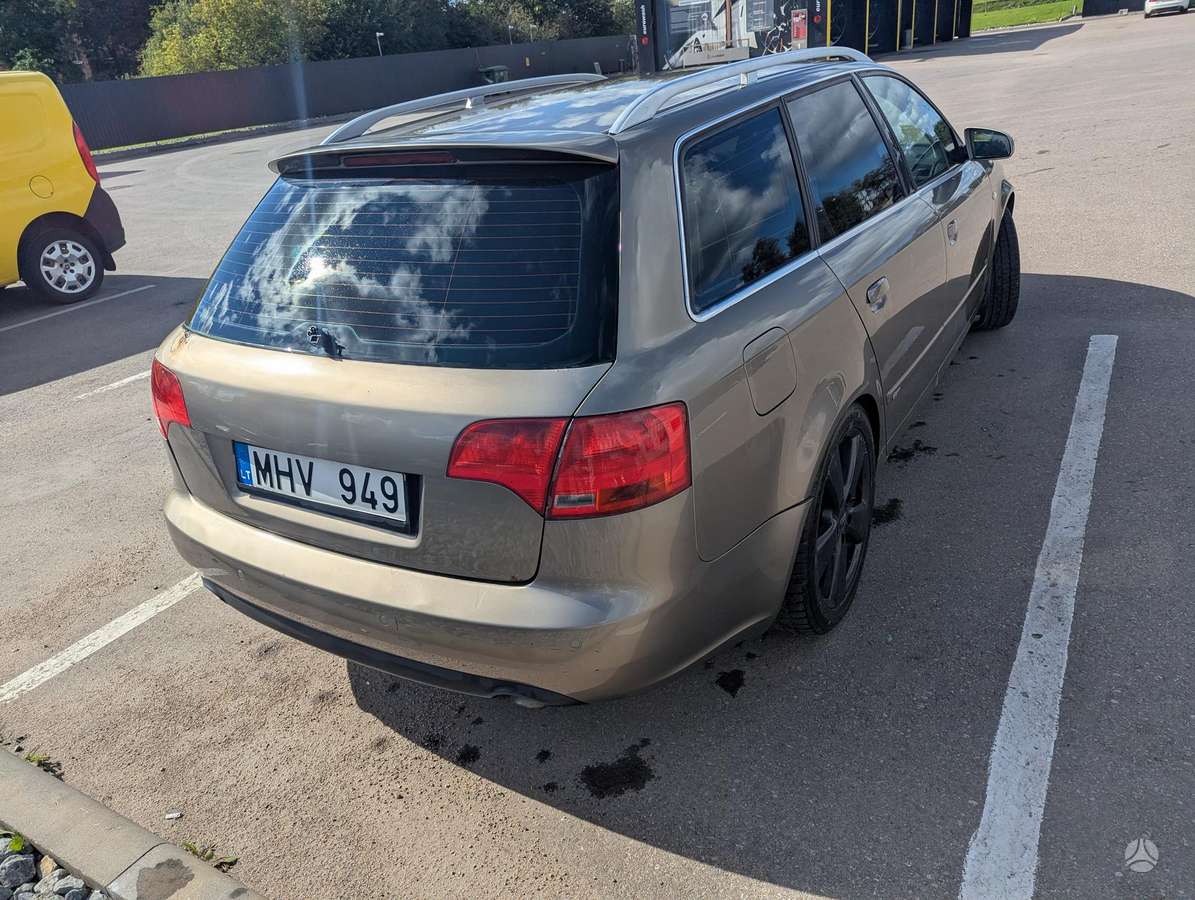 Audi A4, 3.0 l., universalas