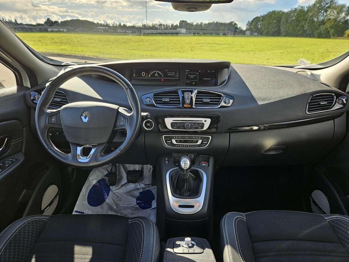 Renault Scenic, 1.2 l., Минивэн