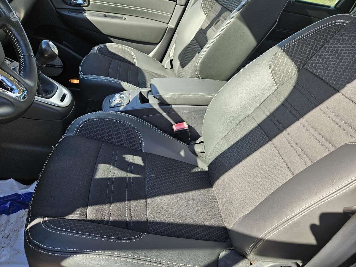 Renault Scenic, 1.2 l., Минивэн