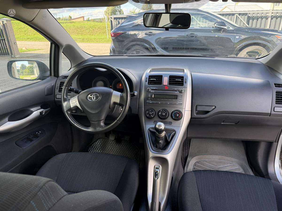 Toyota Auris - 6