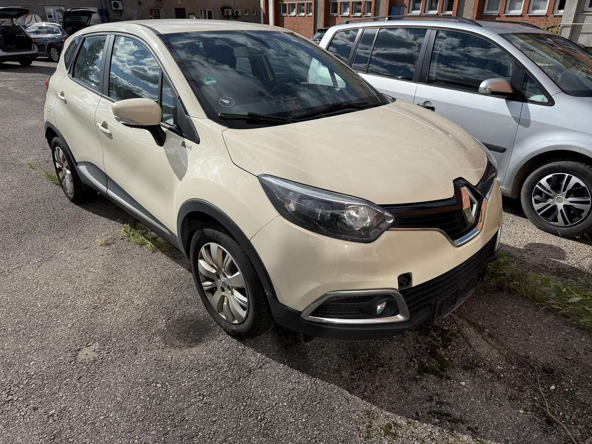 Renault Captur, 0.9 l., Хэтчбек