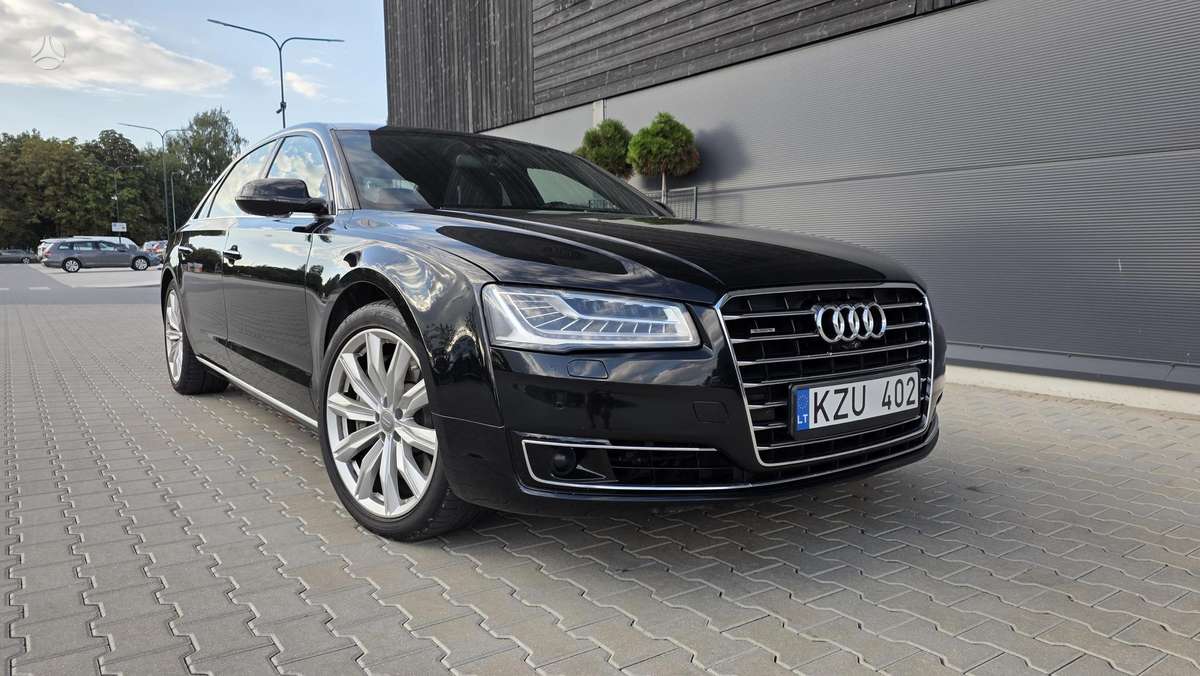 Audi A8 L, 3.0 l., Седан